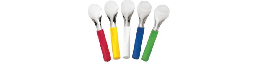 Set di sei tagliapasta a triangolo in acciaio inox – Rigotti Arrotino